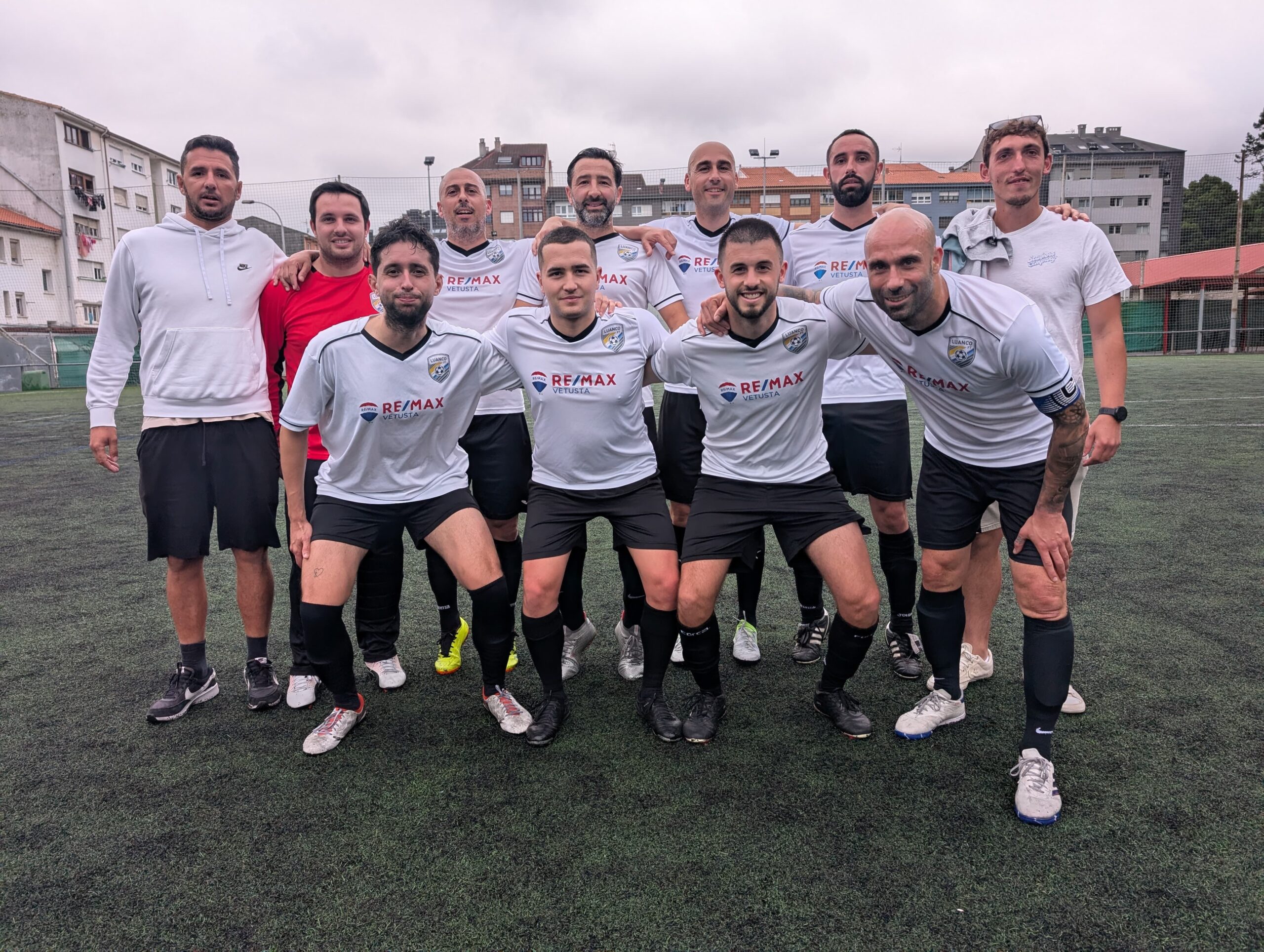 LUANCO F7 GOLEÓ A LA CORREDORIA Y PASA RONDA EN EL TORNEO DE RAÍCES