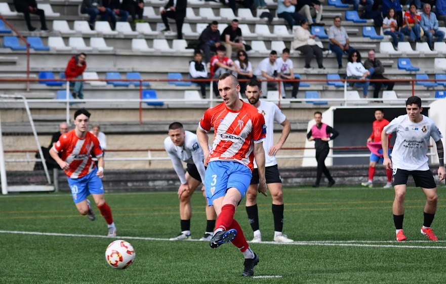 MIKEL BUSTO JUGARÁ EN EL LLANERA